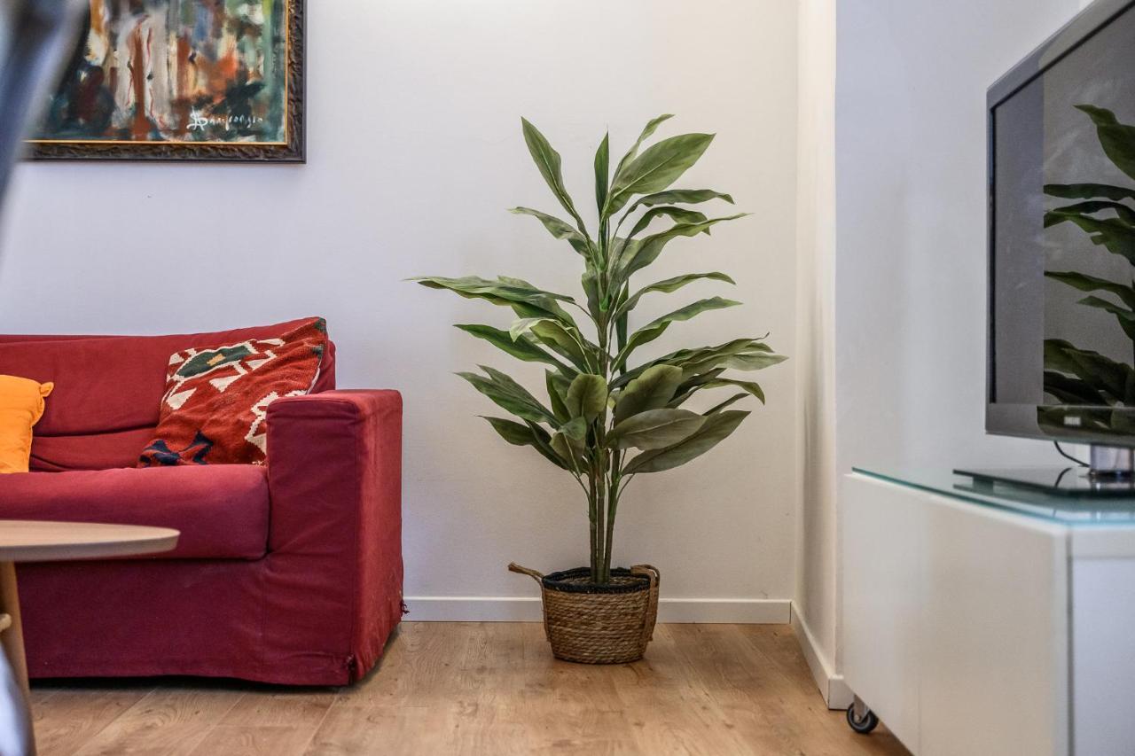 The Lantern Flat - Darsena Area Apartment Milan Luaran gambar