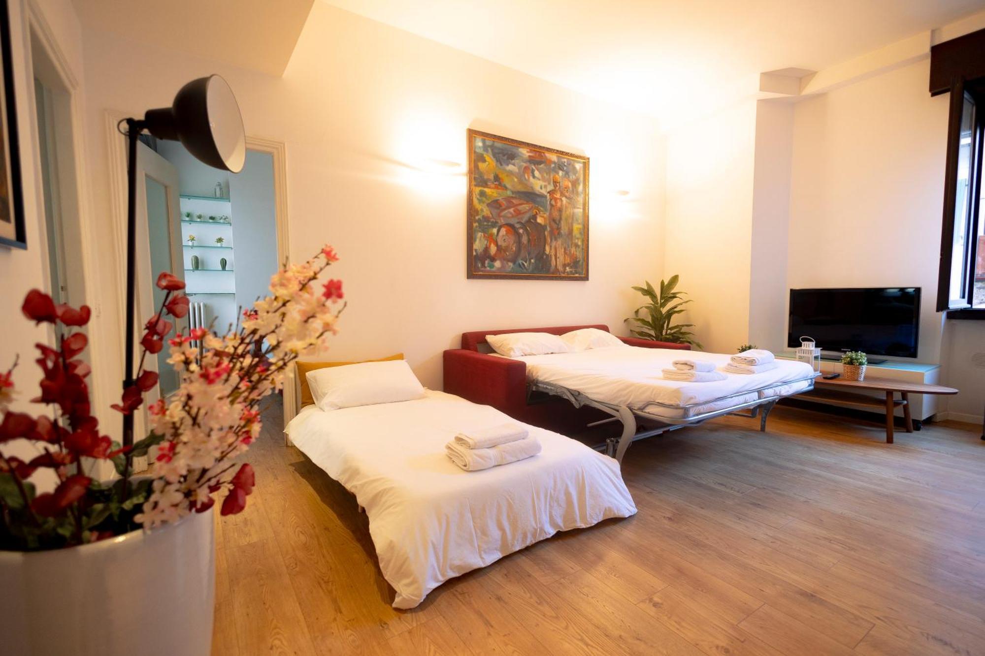 The Lantern Flat - Darsena Area Apartment Milan Luaran gambar