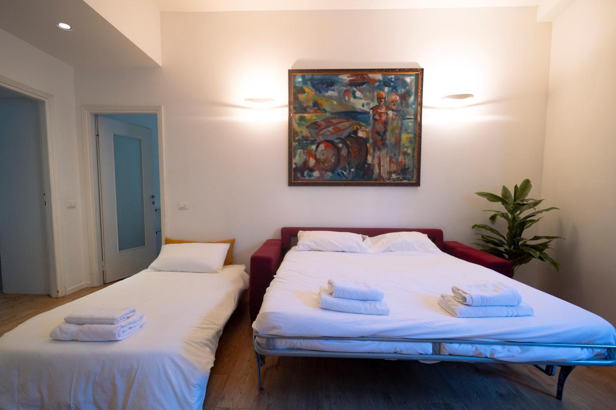 The Lantern Flat - Darsena Area Apartment Milan Luaran gambar